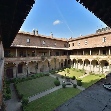 Apartment Park & Cloister Views Exclusive Milan